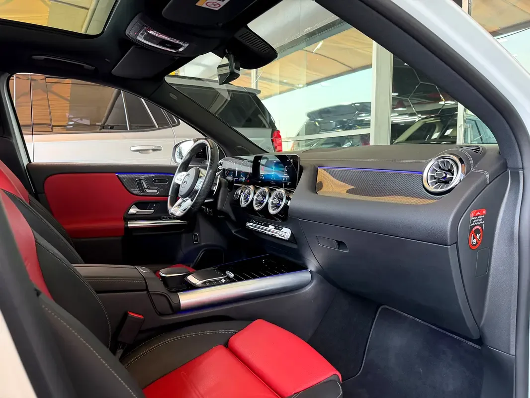 Mercedes-Benz GLA 2.0 (224 حصان) بنزين, robot, Four-wheel drive (4WD) - 15