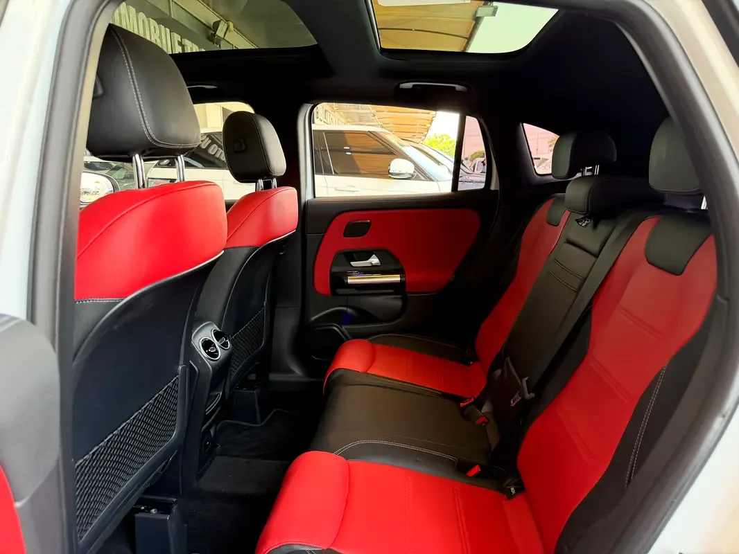 Mercedes-Benz GLA 2.0 (224 حصان) بنزين, robot, Four-wheel drive (4WD) - 18
