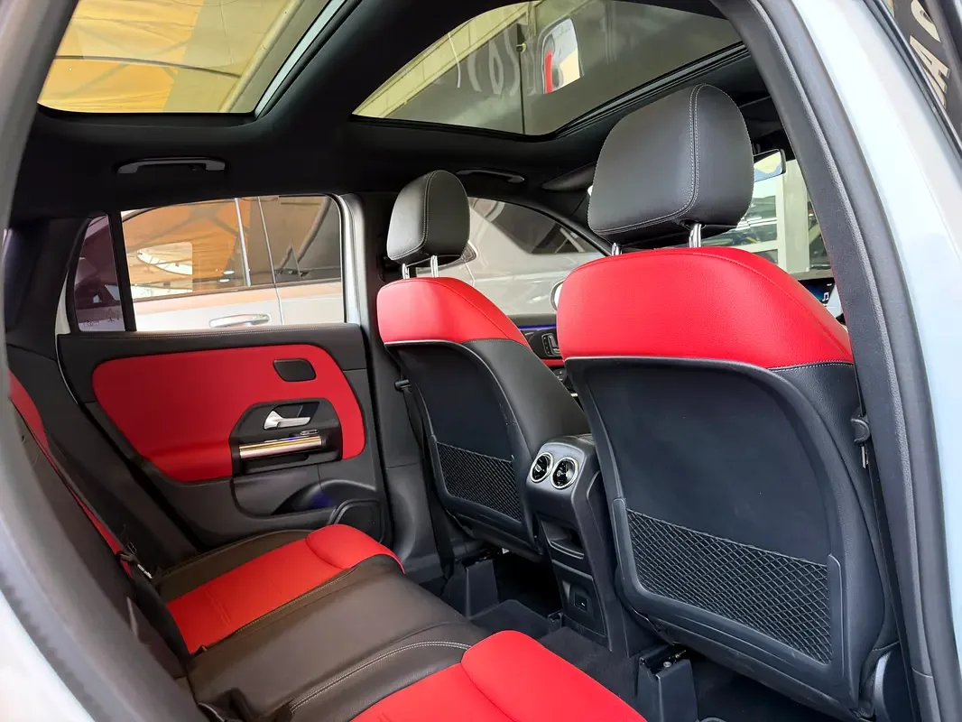 Mercedes-Benz GLA 2.0 (224 حصان) بنزين, robot, Four-wheel drive (4WD) - 19