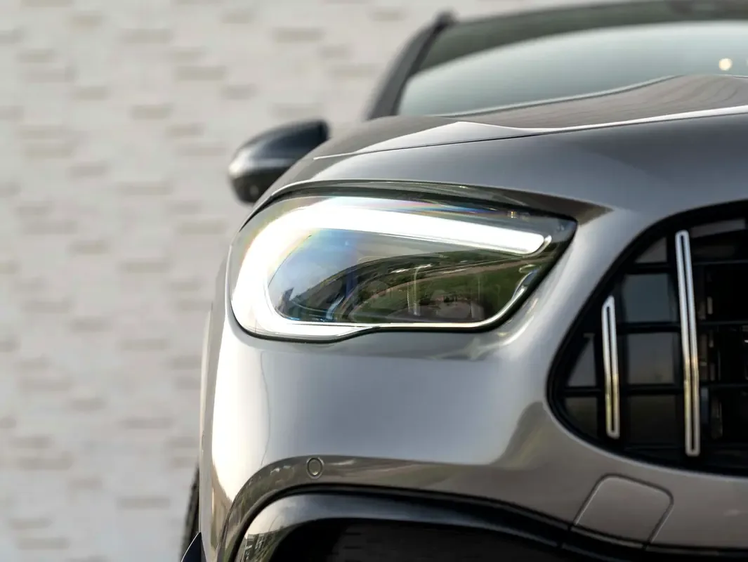 Mercedes-Benz GLA 2.0 (224 حصان) بنزين, robot, Four-wheel drive (4WD) - 4