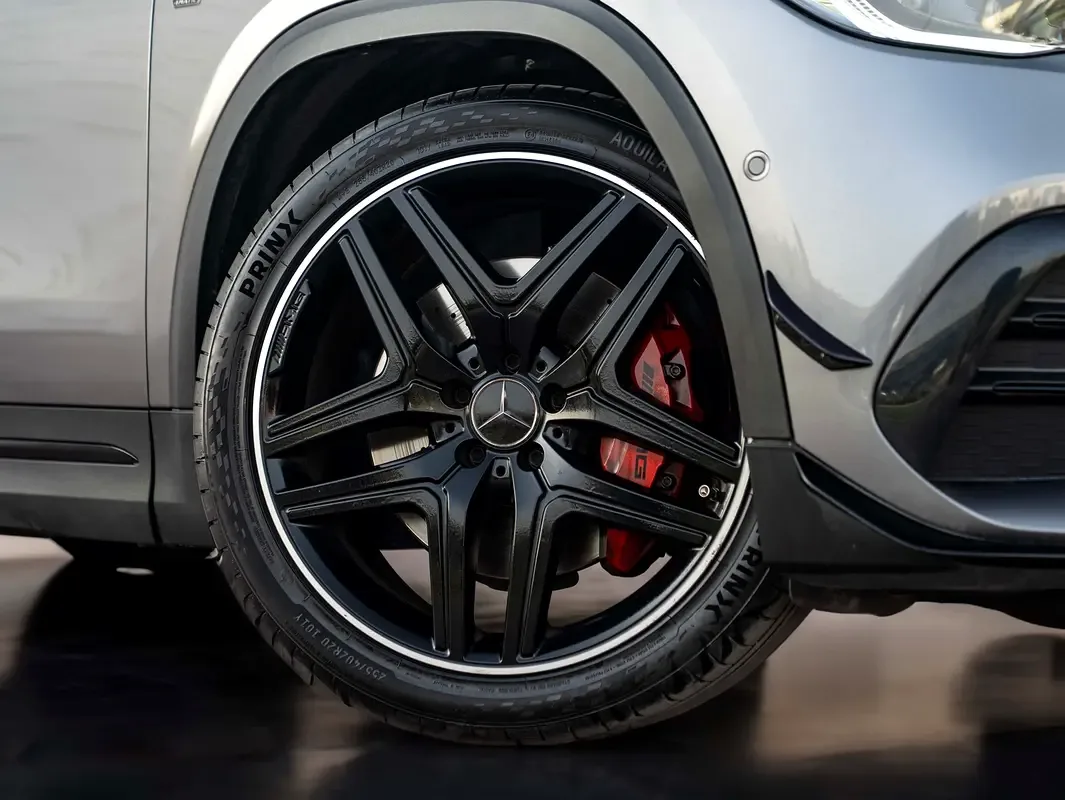 Mercedes-Benz GLA 2.0 (224 حصان) بنزين, robot, Four-wheel drive (4WD) - 8