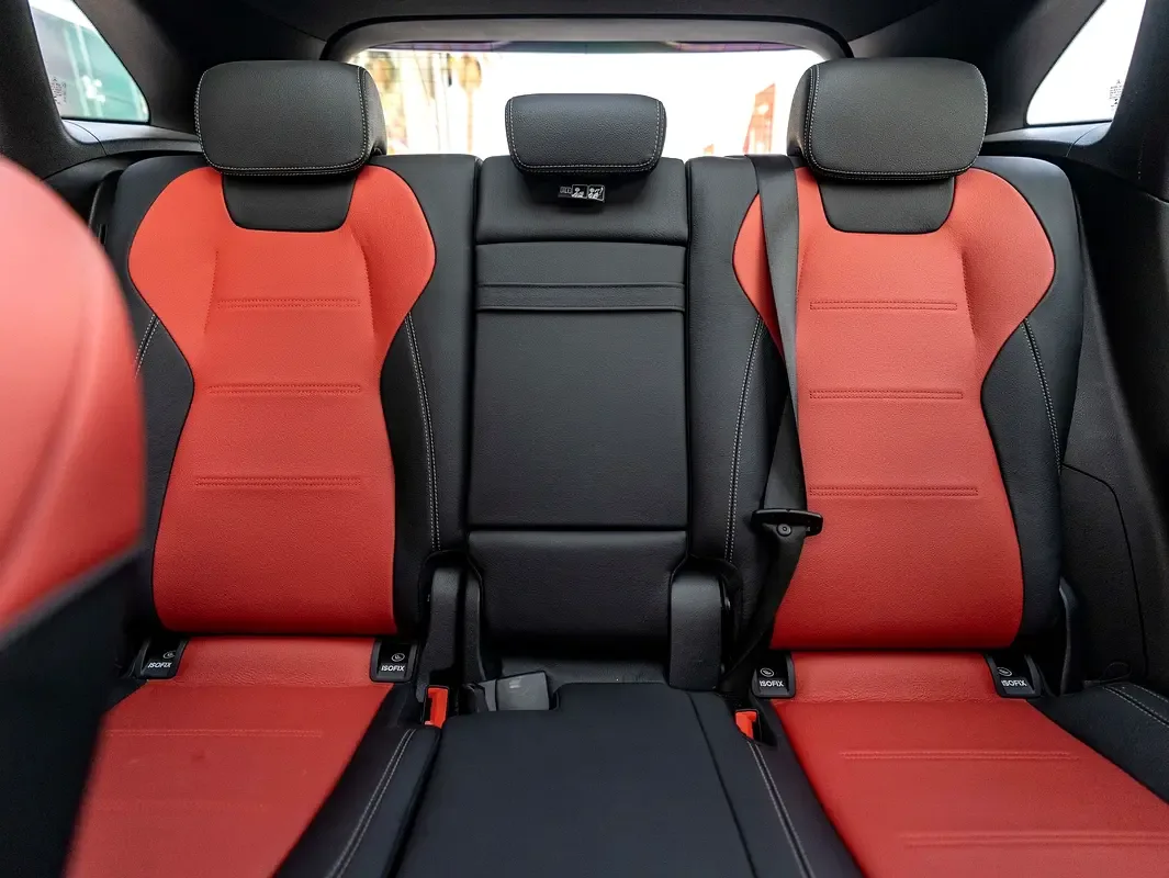 Mercedes-Benz GLA 2.0 (224 حصان) بنزين, robot, Four-wheel drive (4WD) - 12