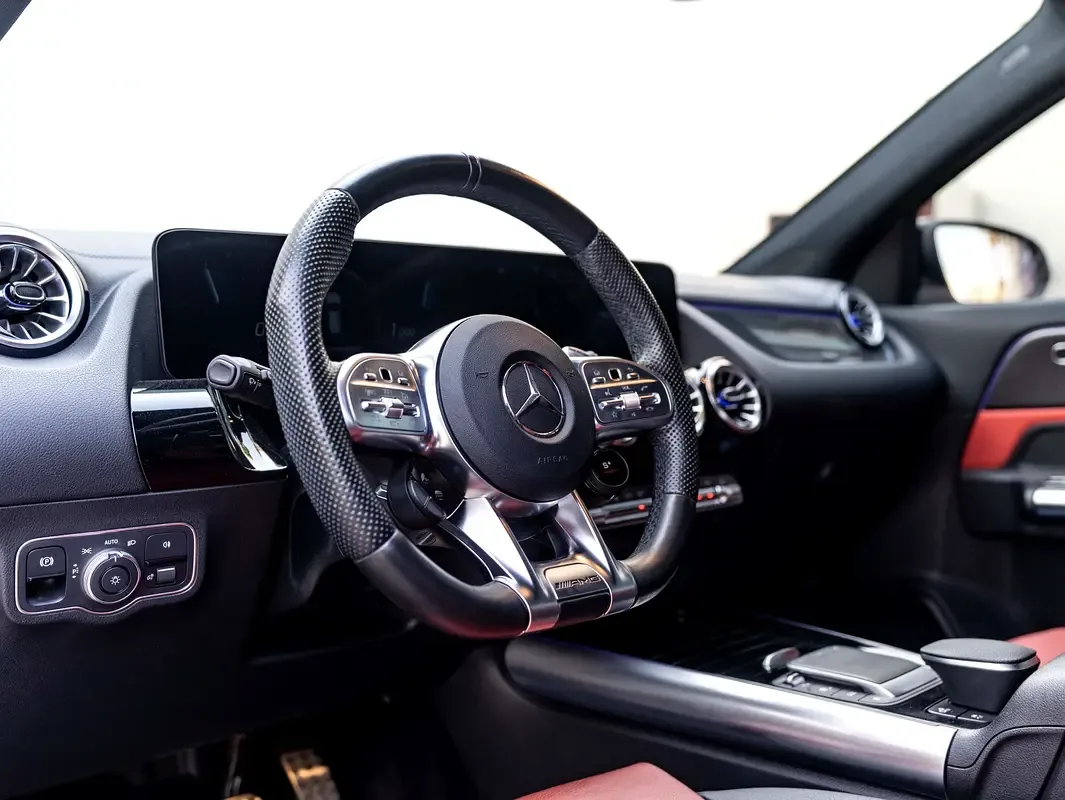 Mercedes-Benz GLA 2.0 (224 حصان) بنزين, robot, Four-wheel drive (4WD) - 13