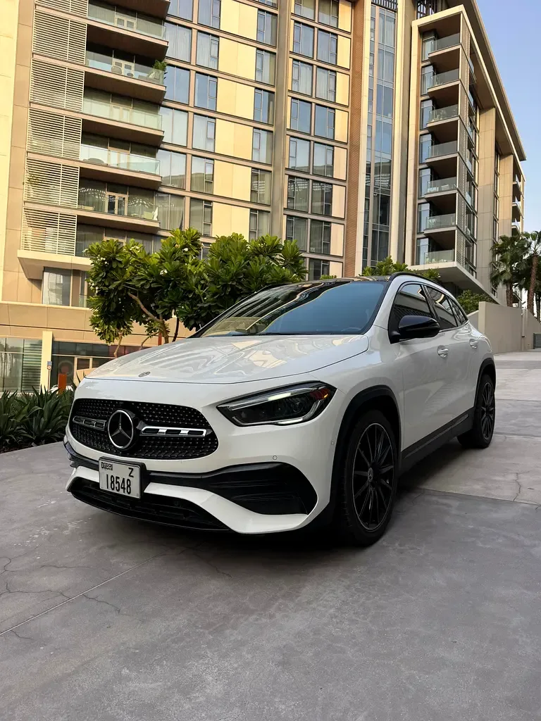 Mercedes-Benz GLA 2.0 (224 حصان) بنزين, robot, Four-wheel drive (4WD) - 2