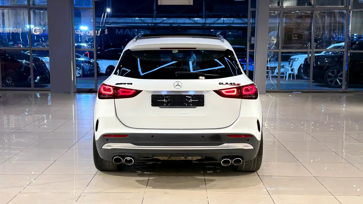 Mercedes-Benz GLA 2.0 (224 hp) gasoline, robot, Four-wheel drive (4WD) - 5