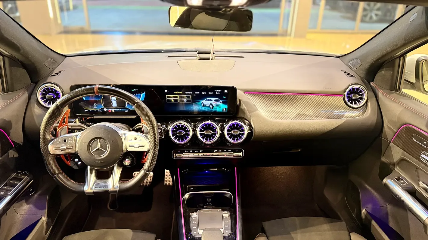 Mercedes-Benz GLA 2.0 (224 hp) gasoline, robot, Four-wheel drive (4WD) - 18
