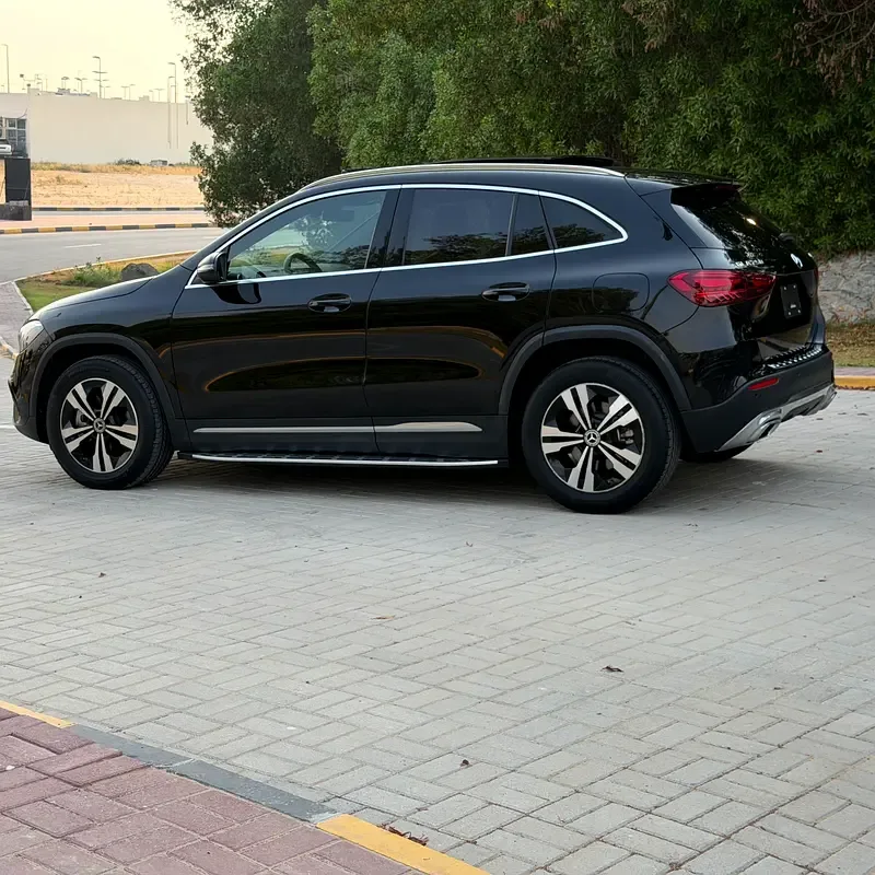 Mercedes-Benz GLA 2.0 AMT (190 hp) - 9
