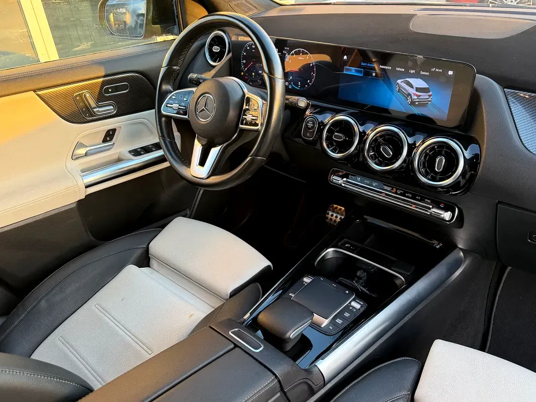 Mercedes-Benz GLA 2.0 AMT 4WD (224 hp) - 8