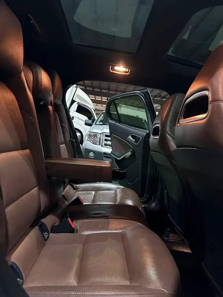 Mercedes-Benz GLA 250 7G-DCT (211 hp) - 11
