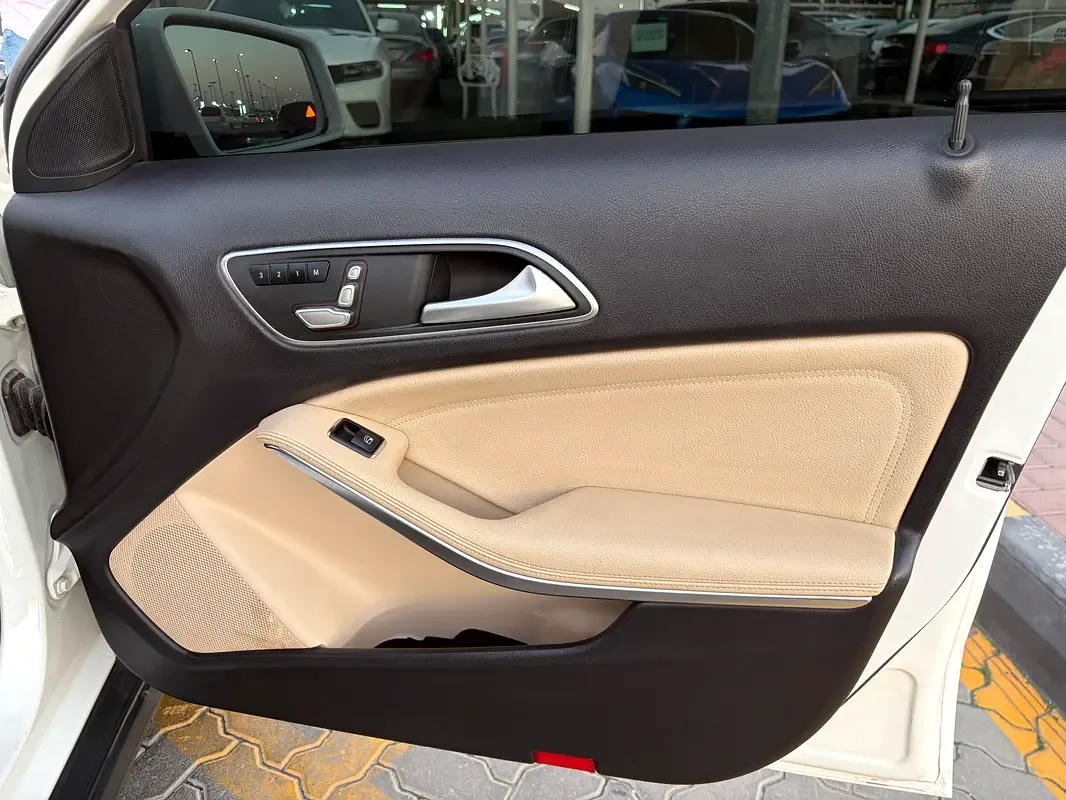 Mercedes-Benz GLA 250 7G-DCT (211 hp) - 20