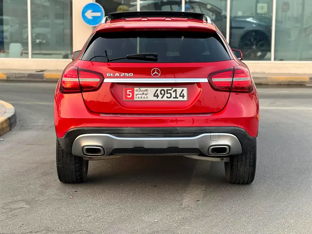 Mercedes-Benz GLA 250 7G-DCT (211 حصان) - 2