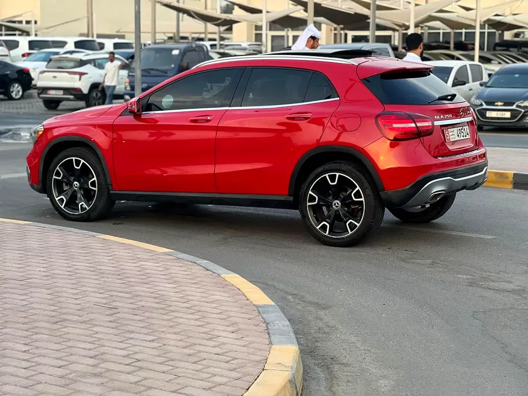 Mercedes-Benz GLA 250 7G-DCT (211 حصان) - 9