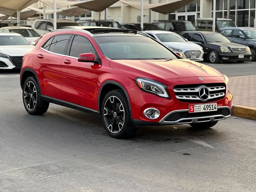 Mercedes-Benz GLA 250 7G-DCT (211 حصان) - 7