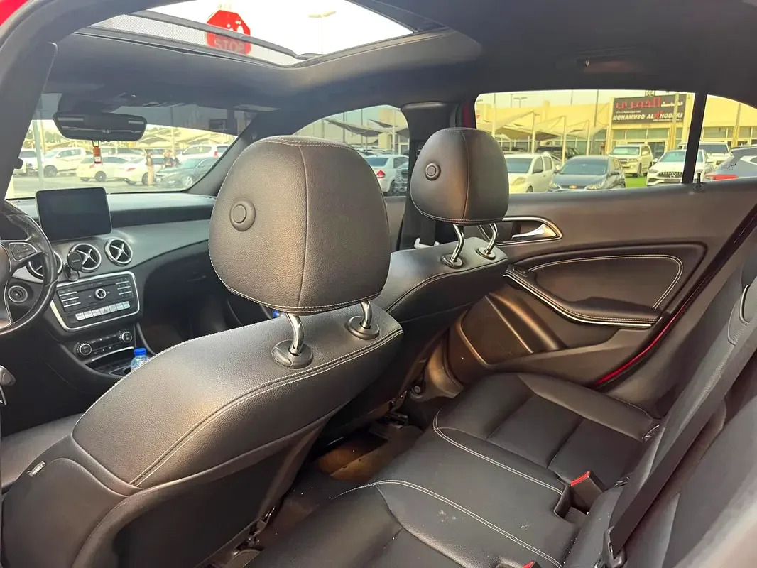 Mercedes-Benz GLA 250 7G-DCT (211 حصان) - 16