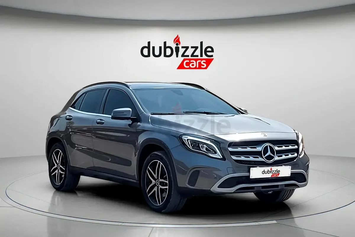 Mercedes-Benz GLA 250 7G-DCT (211 hp)