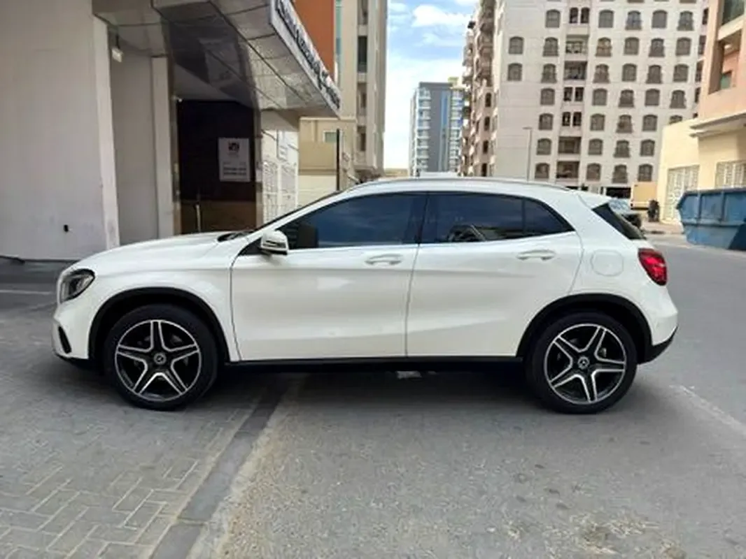 Mercedes-Benz GLA 250 7G-DCT 4MATIC (211 hp) - 8