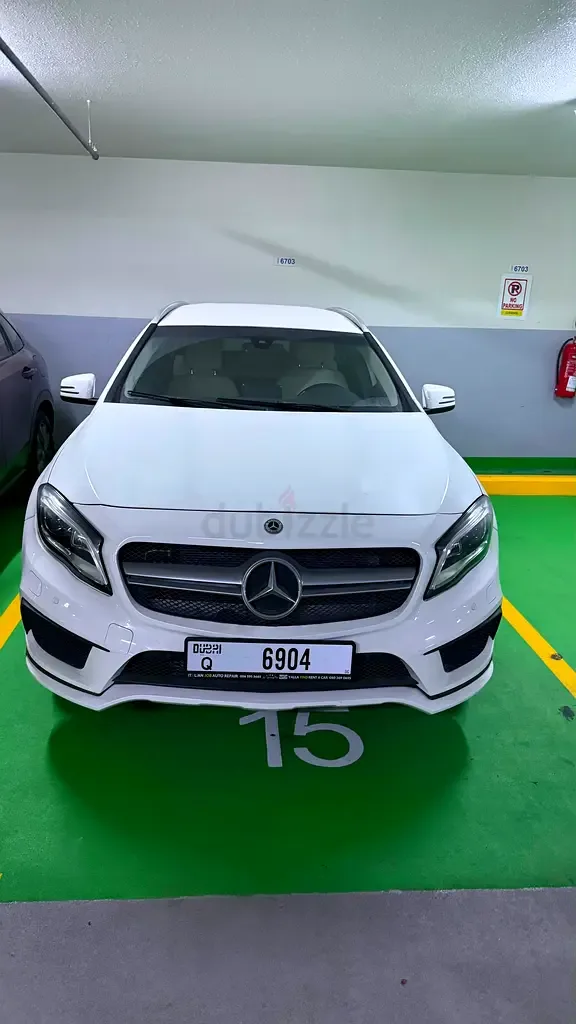 Mercedes-Benz GLA 250 7G-DCT 4MATIC (211 hp)