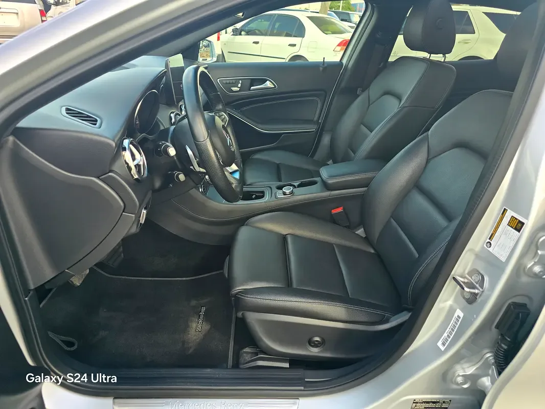 Mercedes-Benz GLA 250 7G-DCT 4MATIC (211 حصان) - 13