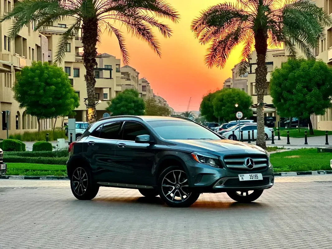 Mercedes-Benz GLA 250 7G-DCT 4MATIC (211 hp) - 2
