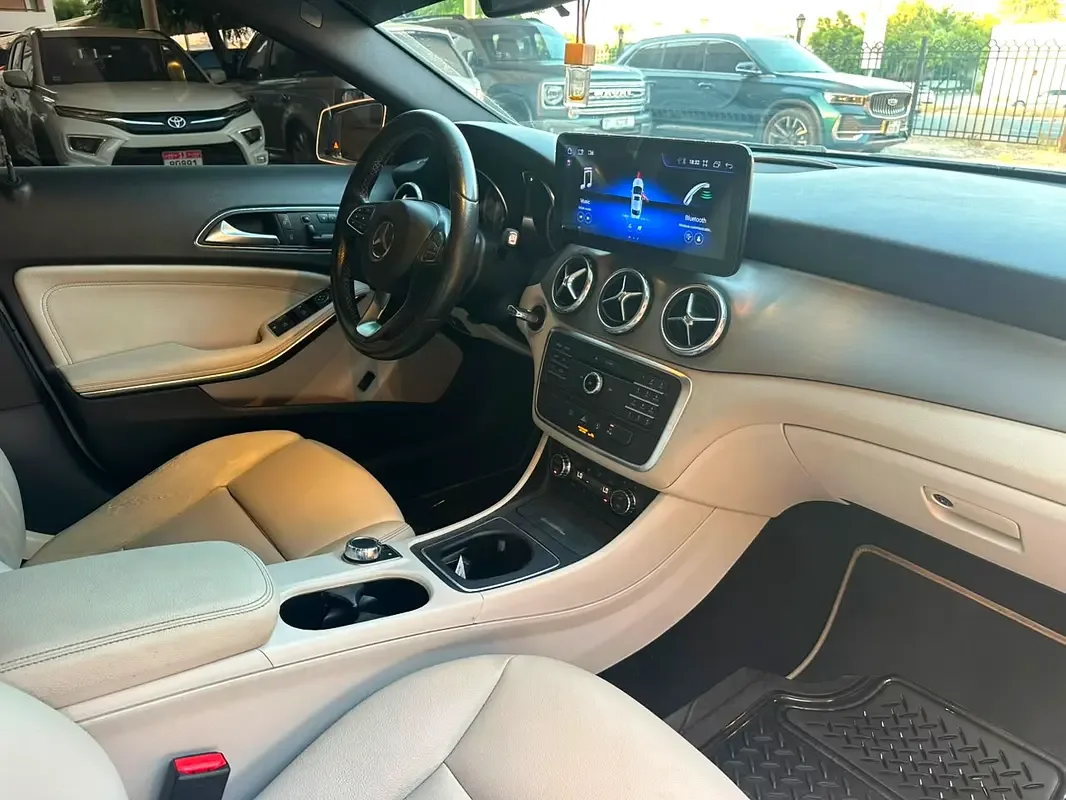 Mercedes-Benz GLA 250 7G-DCT 4MATIC (211 hp) - 5