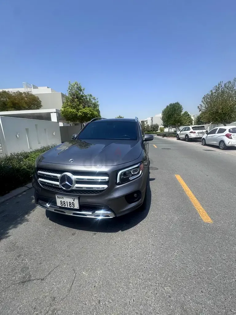 Mercedes-Benz GLB 2.0 AMT (224 حصان) - 3