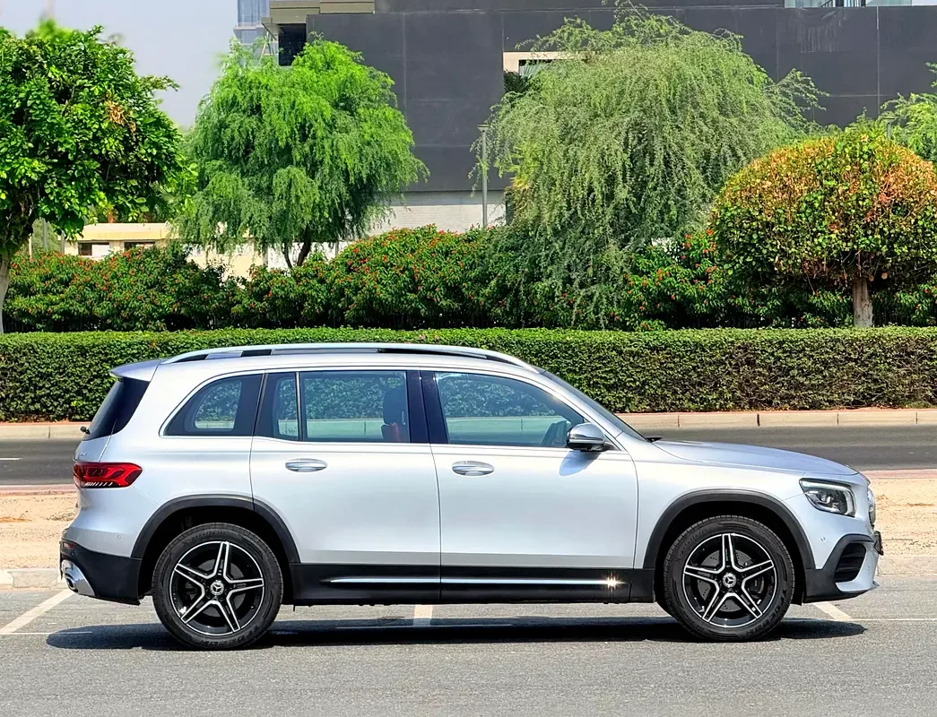 Mercedes-Benz GLB 2.0 AMT (224 حصان) - 9