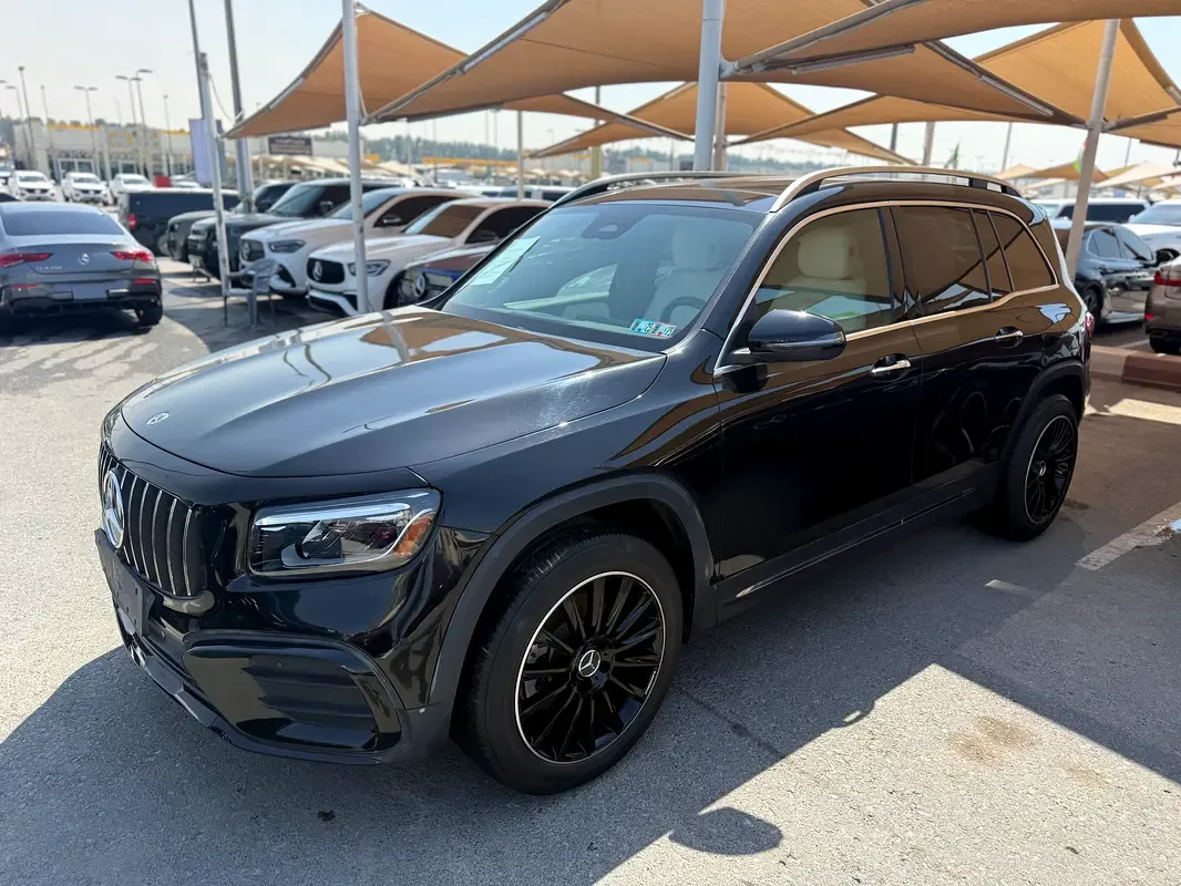 Mercedes-Benz GLB 2.0 AMT 4WD (224 hp)