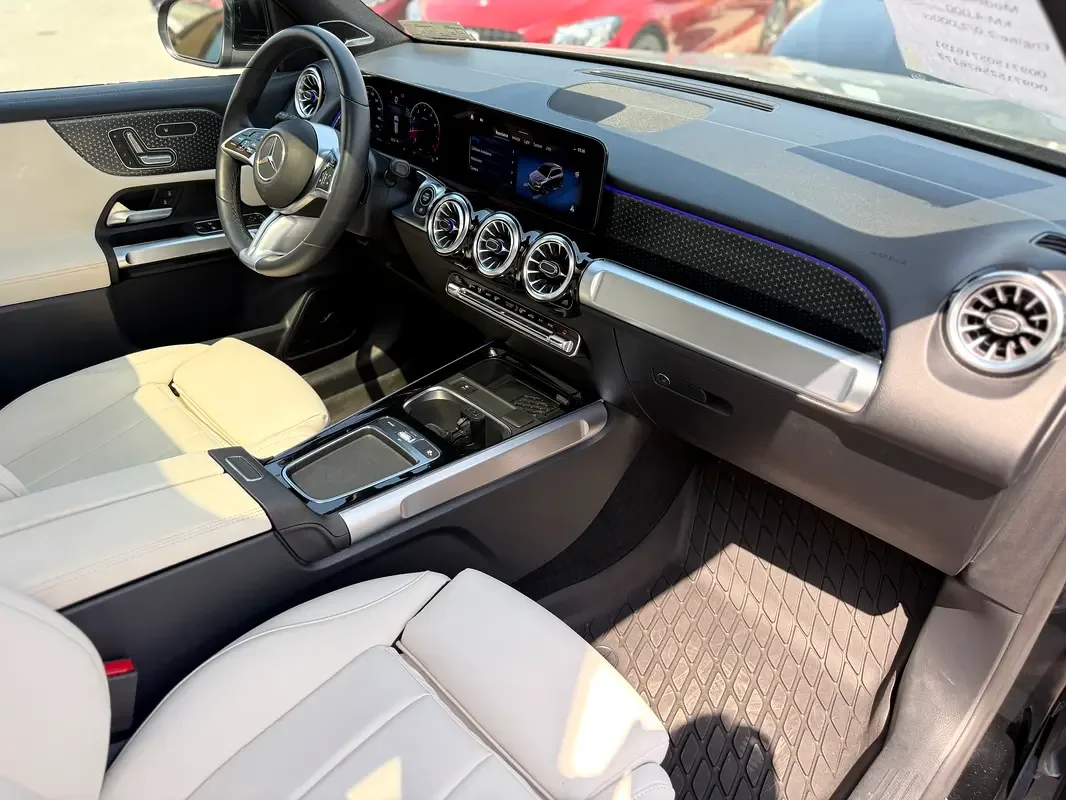 Mercedes-Benz GLB 2.0 AMT 4WD (224 hp) - 16