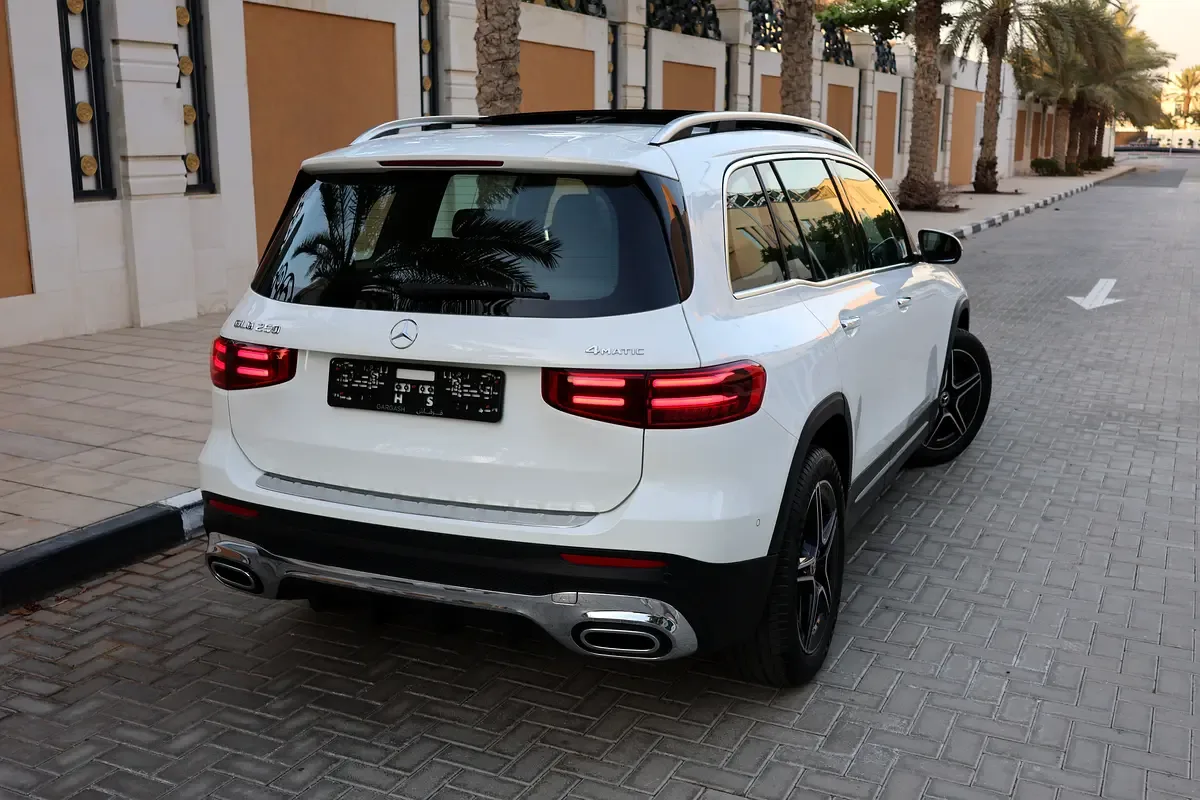 Mercedes-Benz GLB 2.0 AMT 4WD (224 hp) - 3