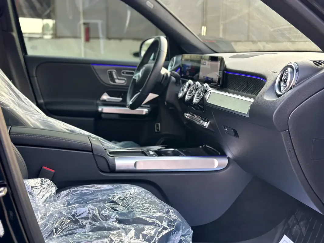 Mercedes-Benz GLB 2.0 AMT 4WD (224 hp) - 9
