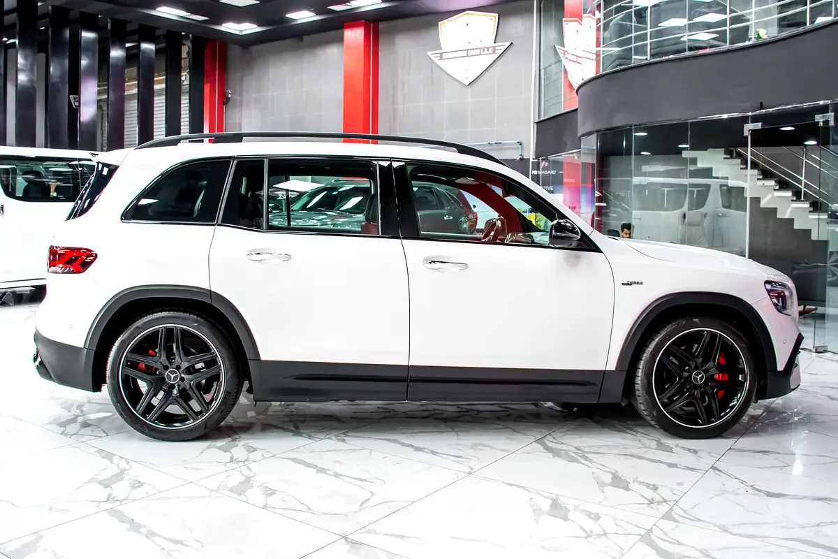 Mercedes-Benz GLB 3.0 (362 HP) twin-turbo V6 engine - 8