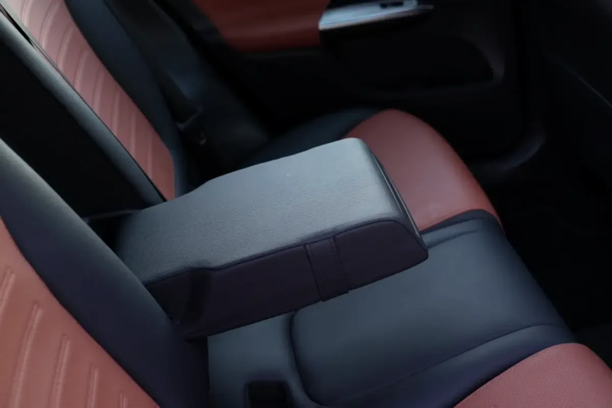 Mercedes-Benz GLC 2.0 AT 4WD (204 حصان) - 12
