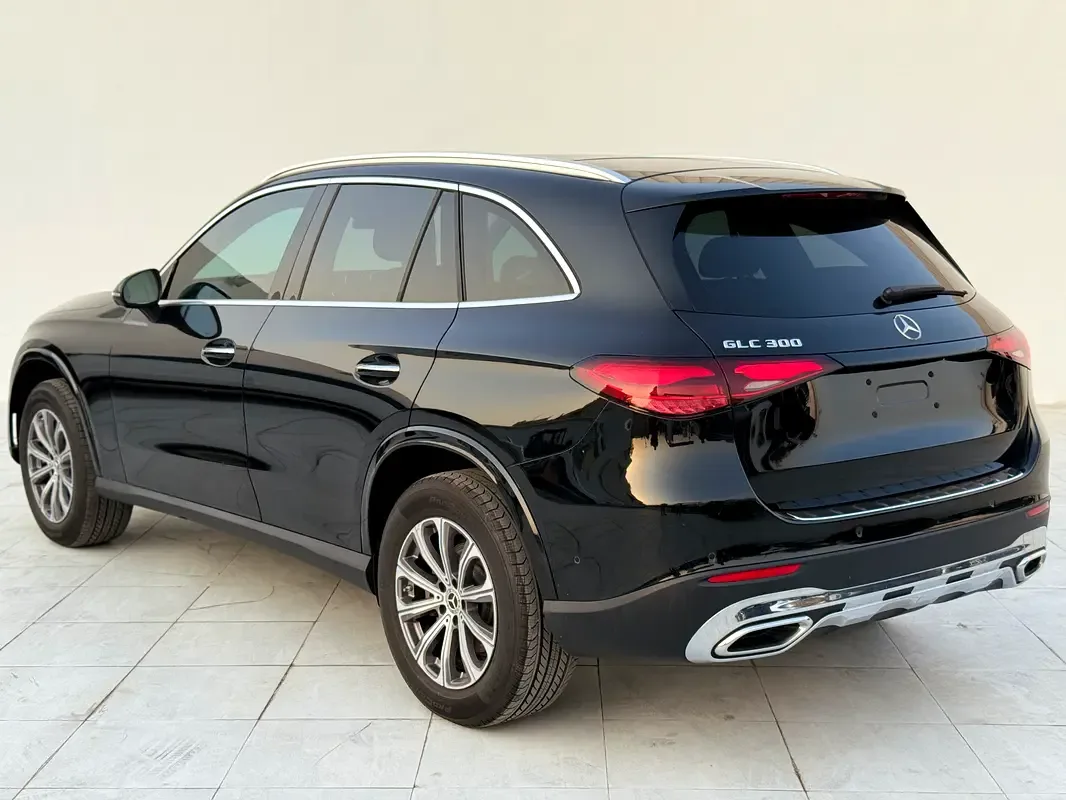 Mercedes-Benz GLC 2.0 AT 4WD (258 hp) - 4