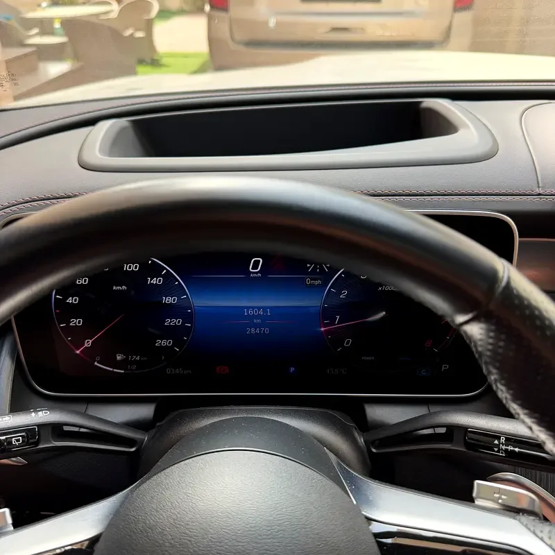 Mercedes-Benz GLC 2.0 AT 4WD (258 حصان) - 10
