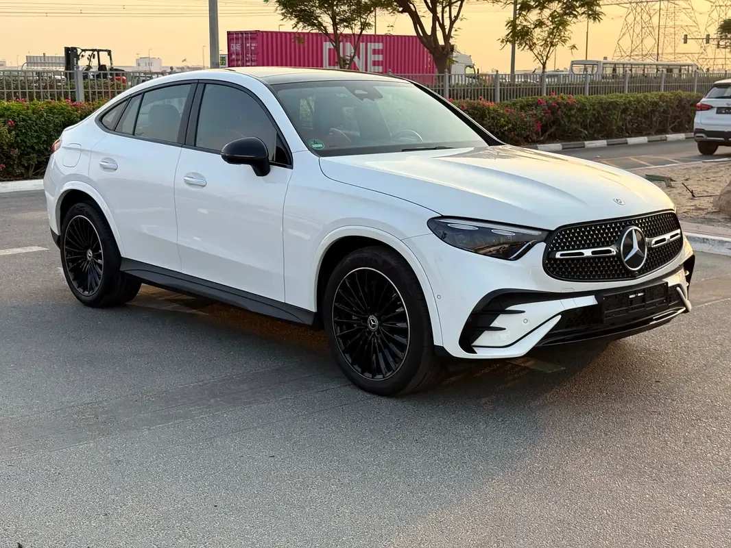 Mercedes-Benz GLC 2.0 AT 4WD (258 حصان) - 3