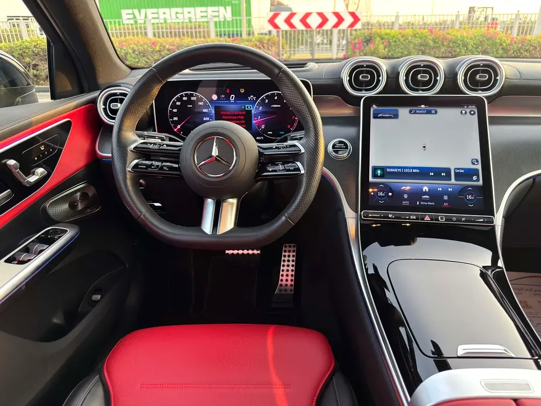 Mercedes-Benz GLC 2.0 AT 4WD (258 حصان) - 11