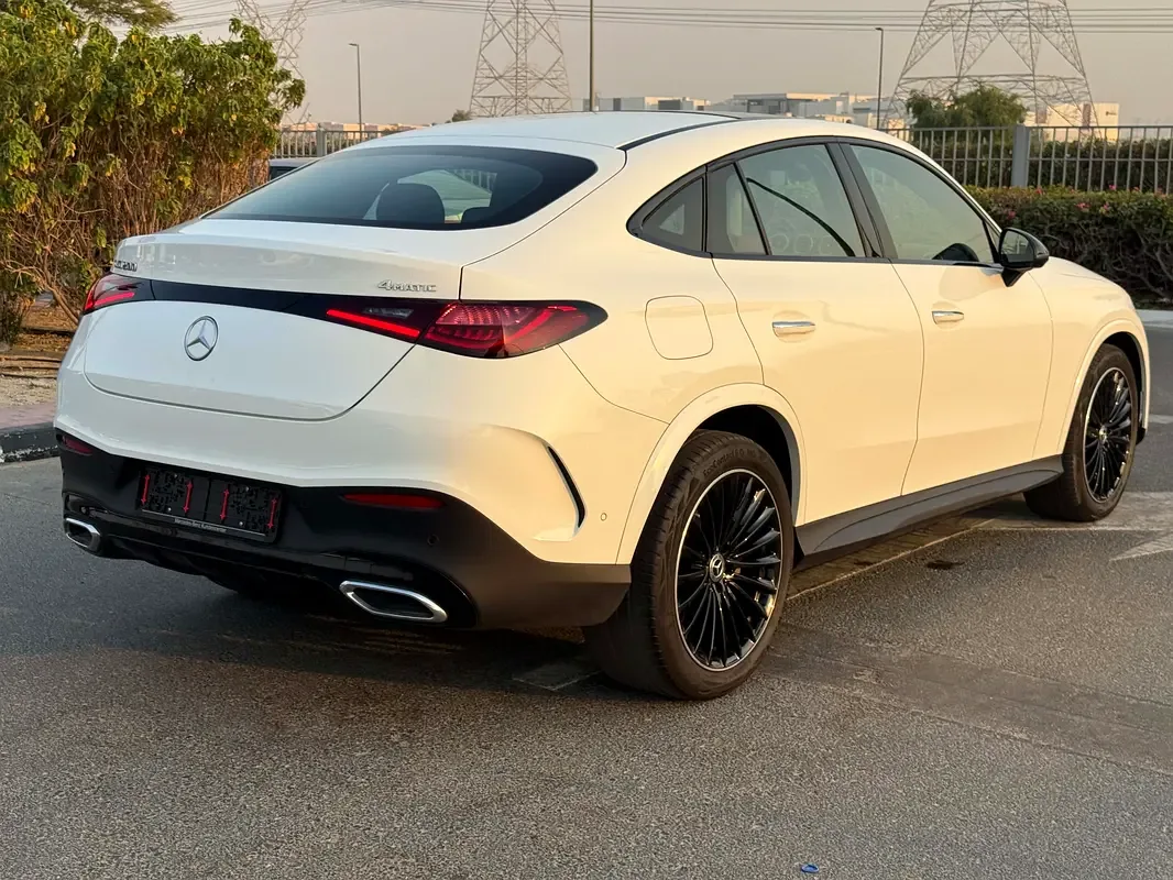 Mercedes-Benz GLC 2.0 AT 4WD (258 حصان) - 18