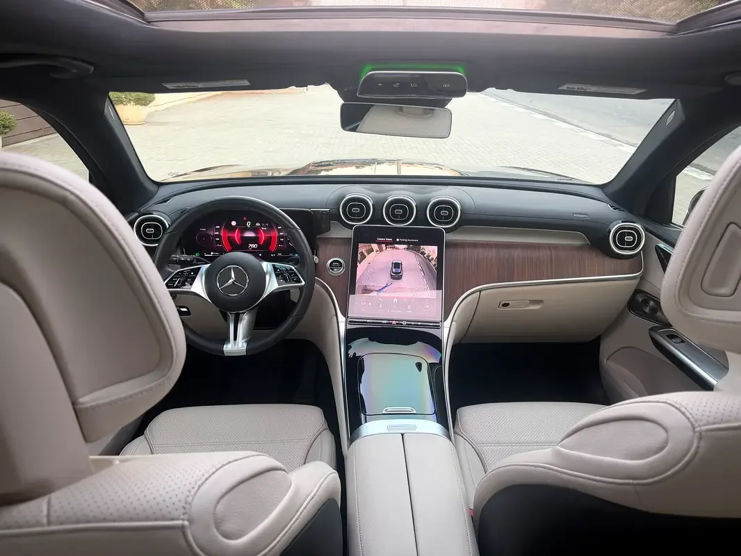 Mercedes-Benz GLC 2.0 AT 4WD (258 حصان) - 13