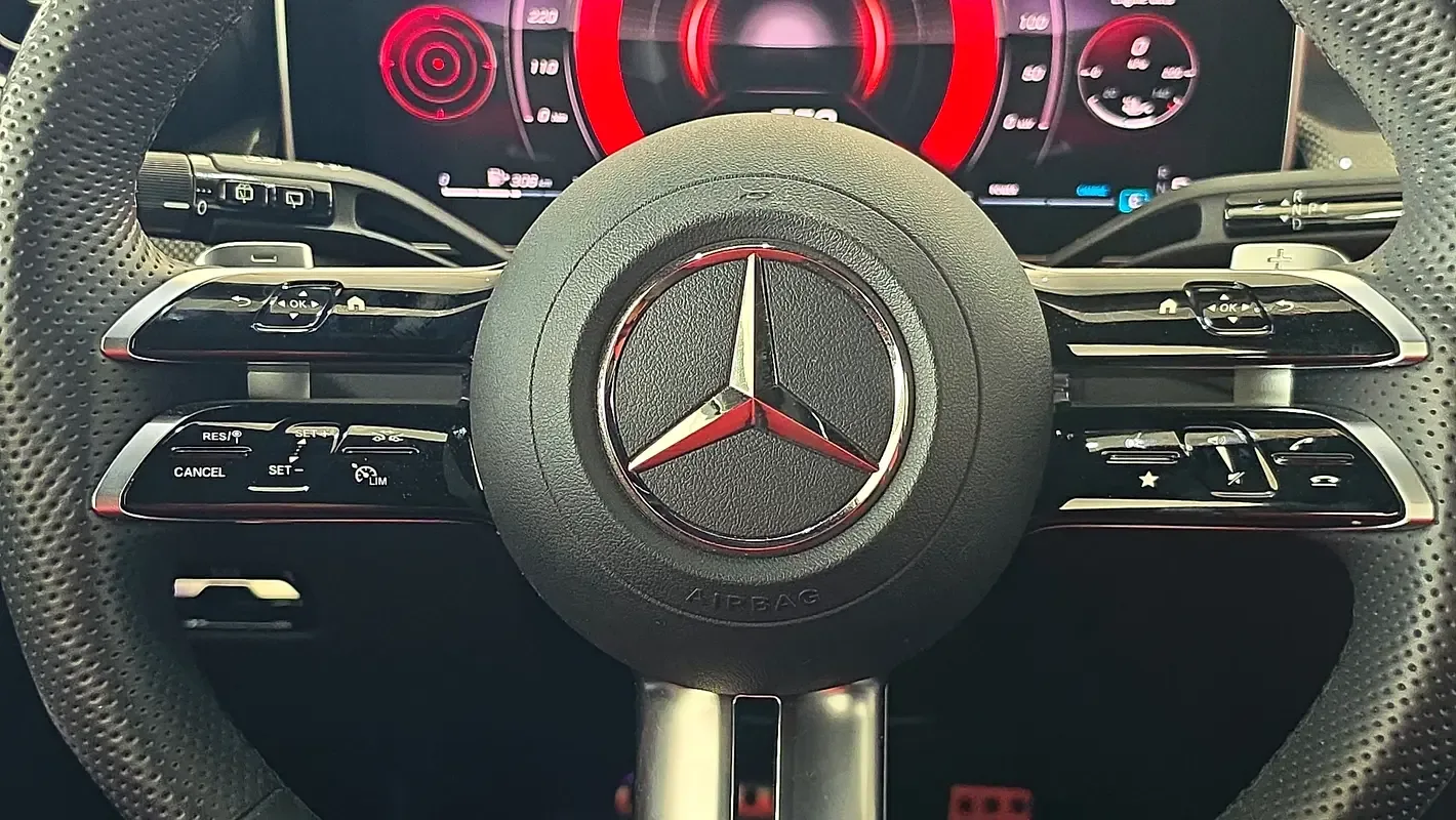 Mercedes-Benz GLC 2.0 AT 4WD (258 حصان) - 9