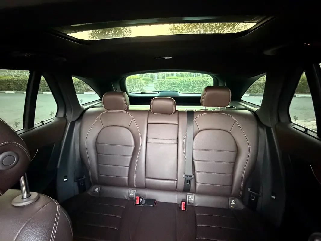 Mercedes-Benz GLC-Class 250 9G-TRONIC 4MATIC (211 hp) - 17