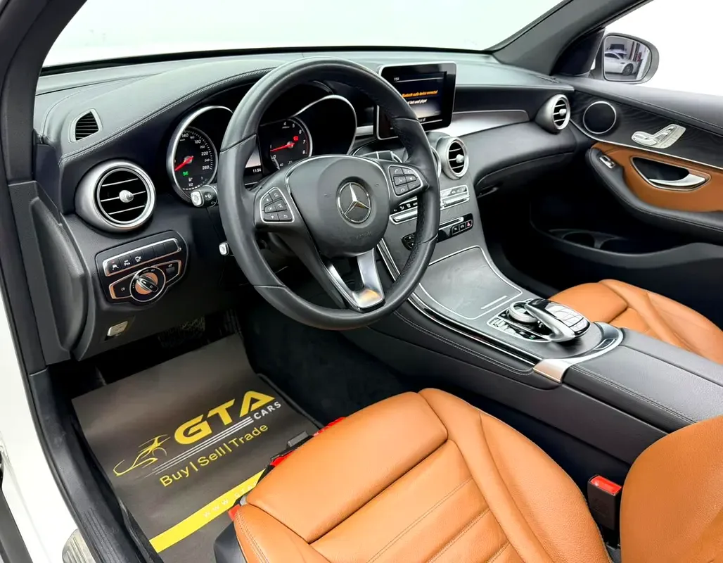 Mercedes-Benz GLC-Class 250 9G-TRONIC 4MATIC (211 حصان) - 11
