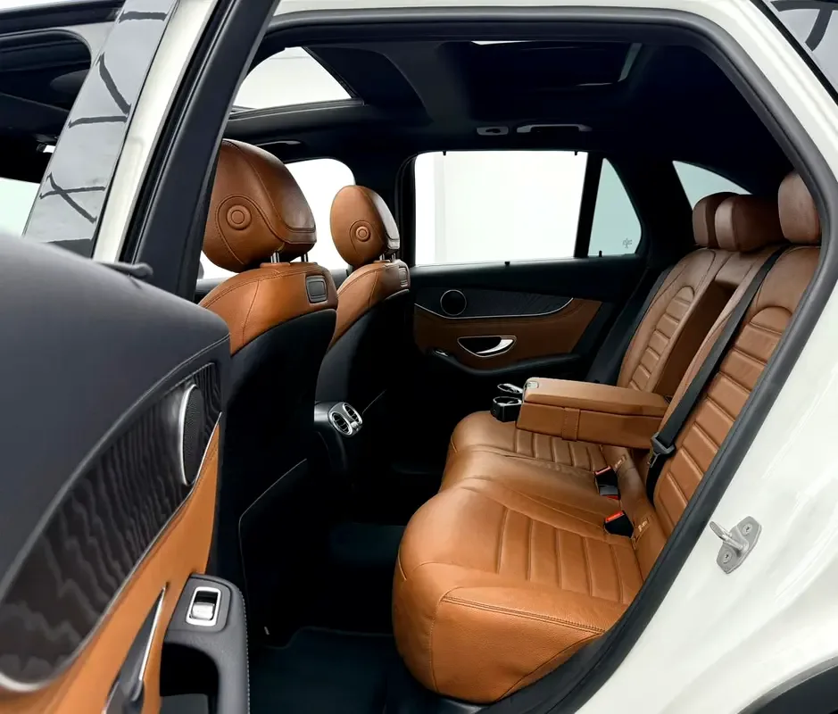 Mercedes-Benz GLC-Class 250 9G-TRONIC 4MATIC (211 حصان) - 16
