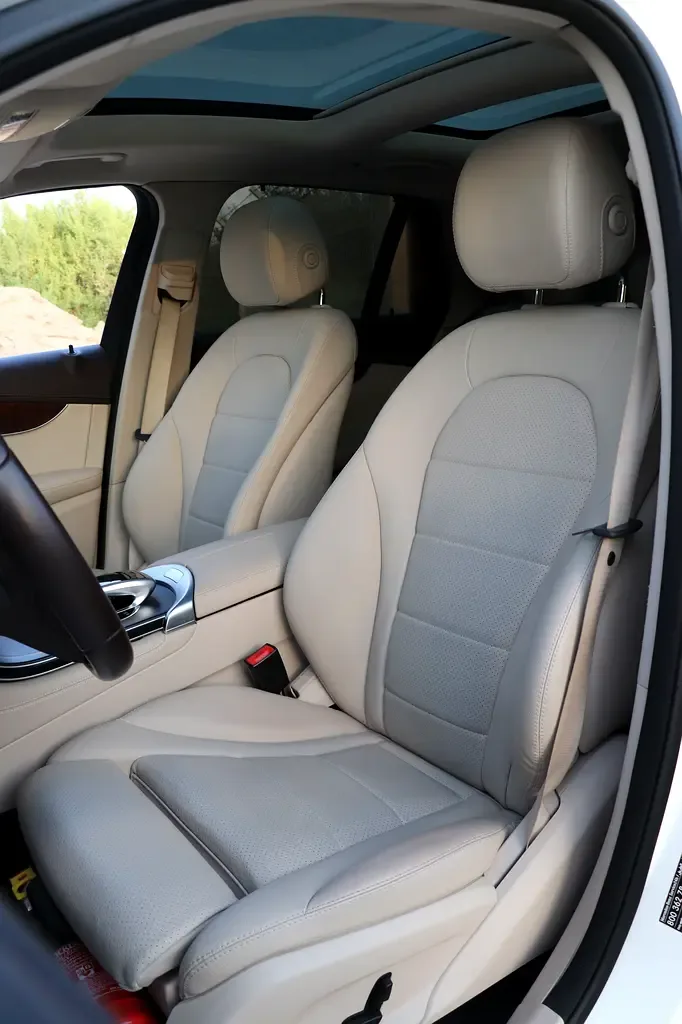 Mercedes-Benz GLC-Class 250 9G-TRONIC 4MATIC (211 hp) - 13