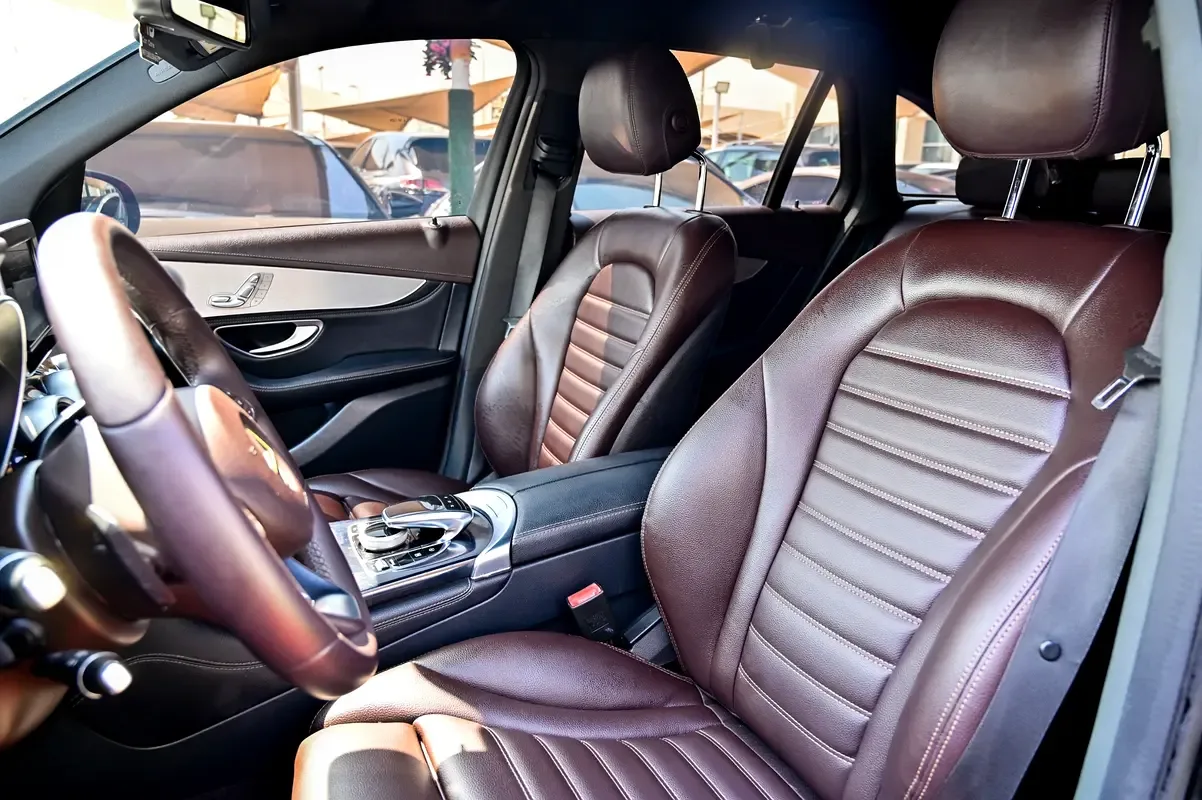 Mercedes-Benz GLC-Class 250 9G-TRONIC 4MATIC (211 hp) - 6