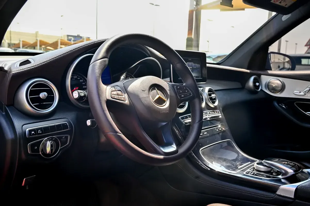 Mercedes-Benz GLC-Class 250 9G-TRONIC 4MATIC (211 hp) - 7