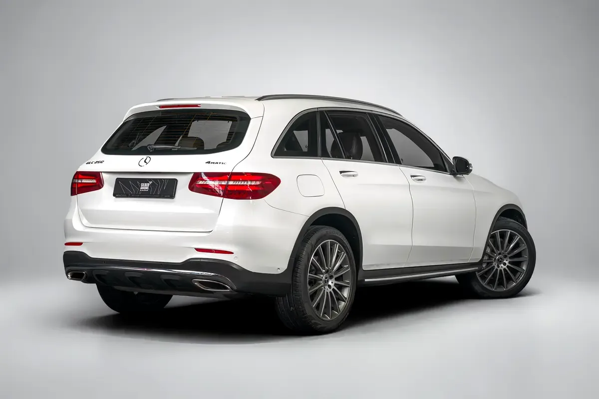 Mercedes-Benz GLC-Class 250 9G-TRONIC 4MATIC (211 حصان) - 2