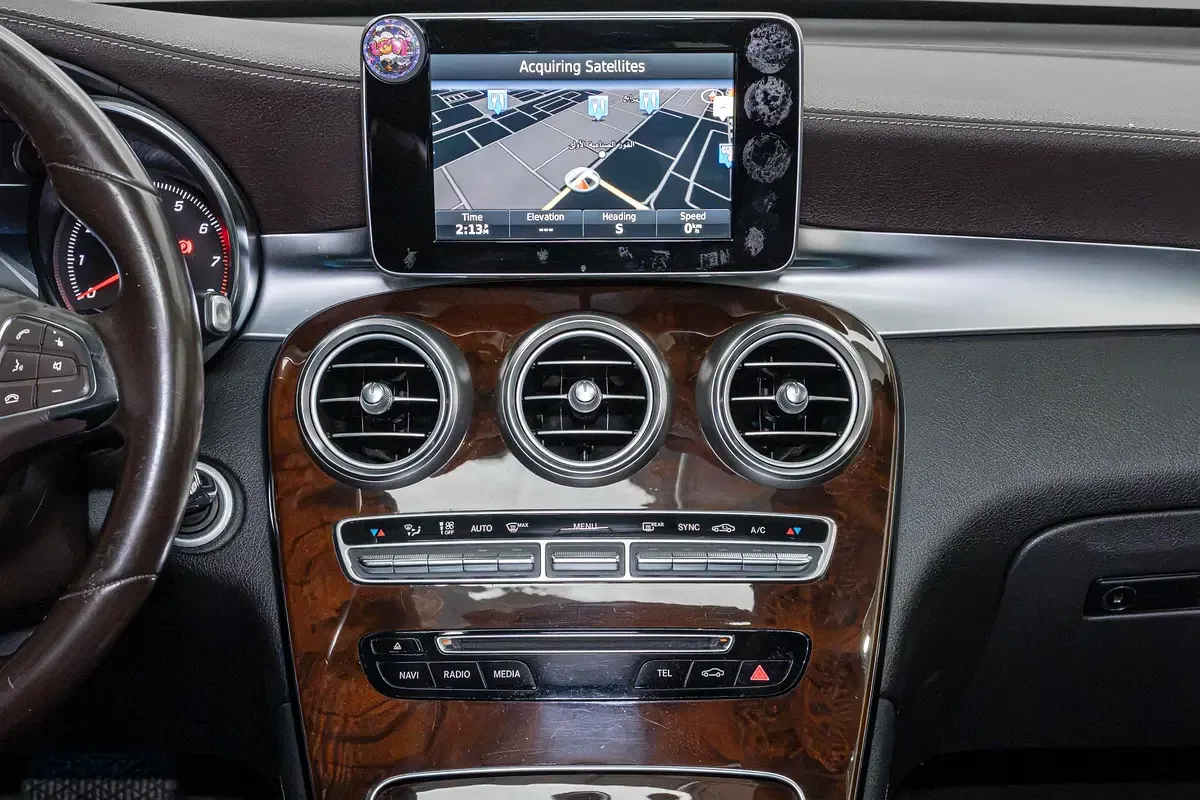 Mercedes-Benz GLC-Class 250 9G-TRONIC 4MATIC (211 حصان) - 13