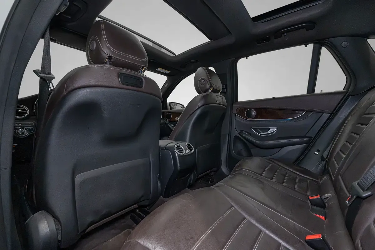 Mercedes-Benz GLC-Class 250 9G-TRONIC 4MATIC (211 حصان) - 16