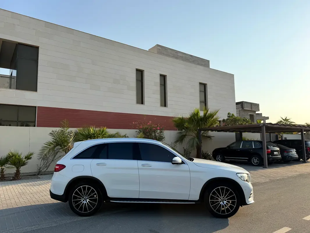 Mercedes-Benz GLC-Class 250 9G-TRONIC 4MATIC (211 حصان) - 15