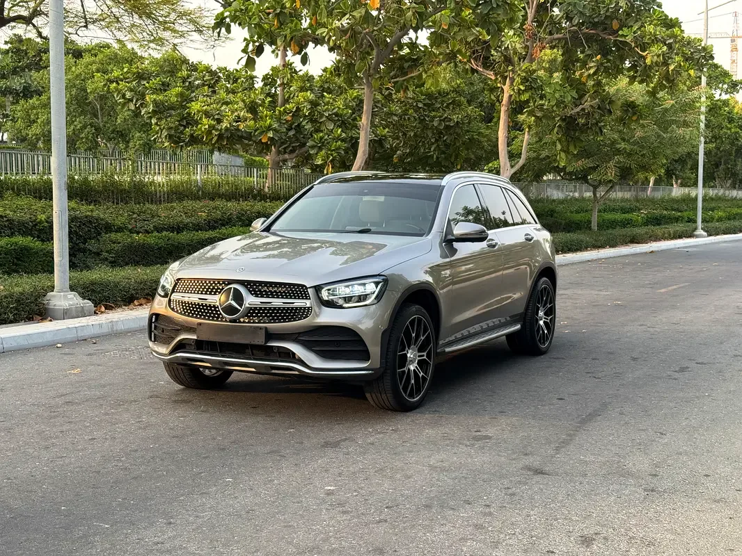 Mercedes-Benz GLC-Class 300 9G-TRONIC 4MATIC (258 hp)